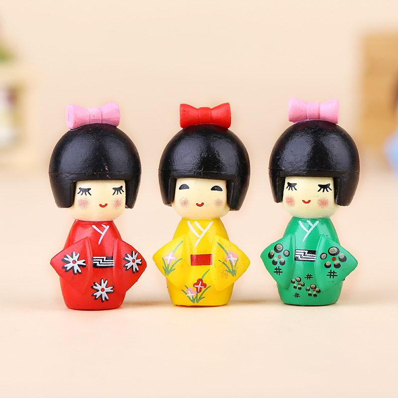 New Japanese Cute Girl Figurin - Bonsai Garden Chinese Garden recension och pris