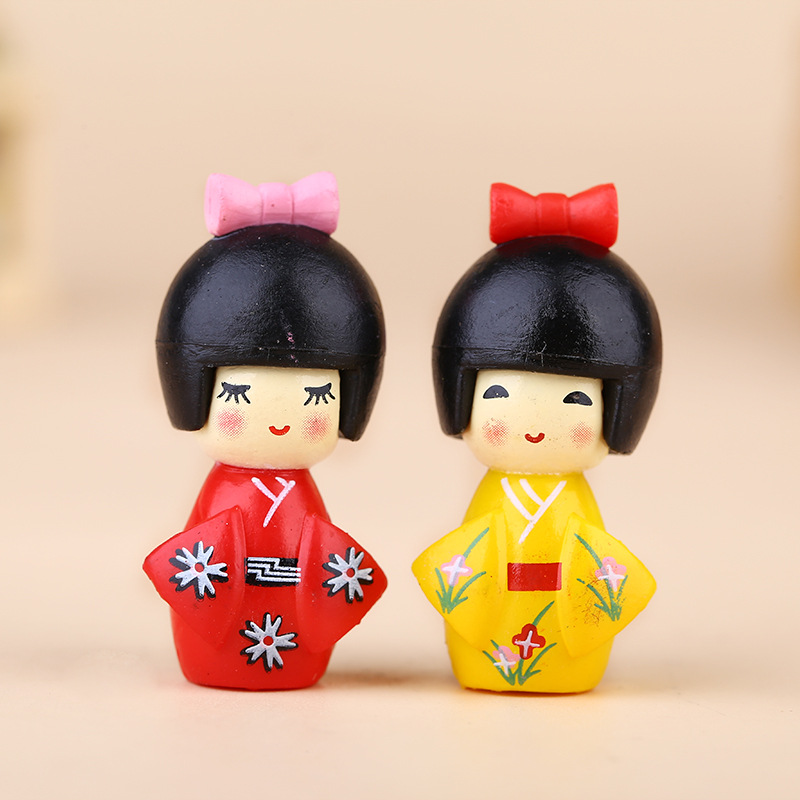 New Japanese Cute Girl Figurin - Bonsai Garden Chinese Garden recension och pris